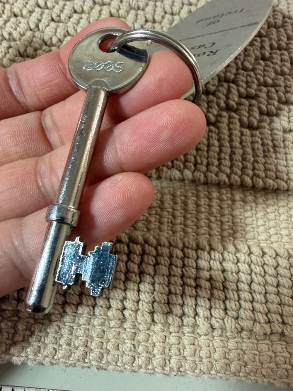 N/A silver tone